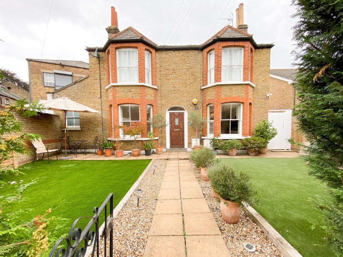 Pass The Keys Garden Apartment In Stockwell Londra Exterior foto