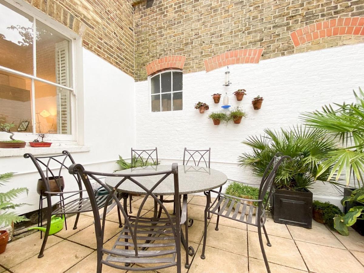 Pass The Keys Garden Apartment In Stockwell Londra Exterior foto